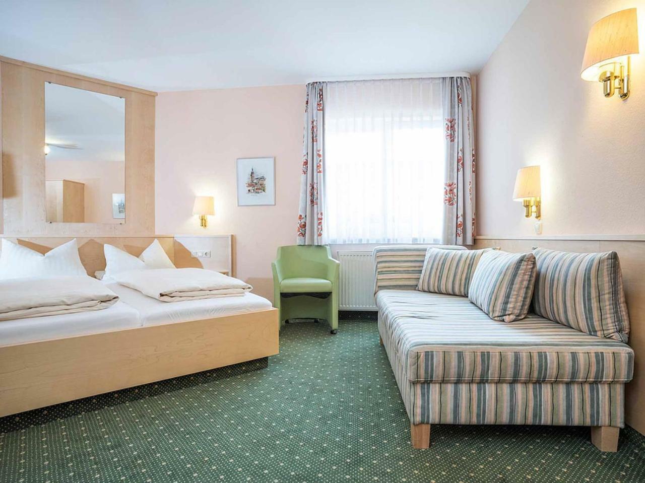 Gaestehaus Moenchshof Sommerhausen Zewnętrze zdjęcie