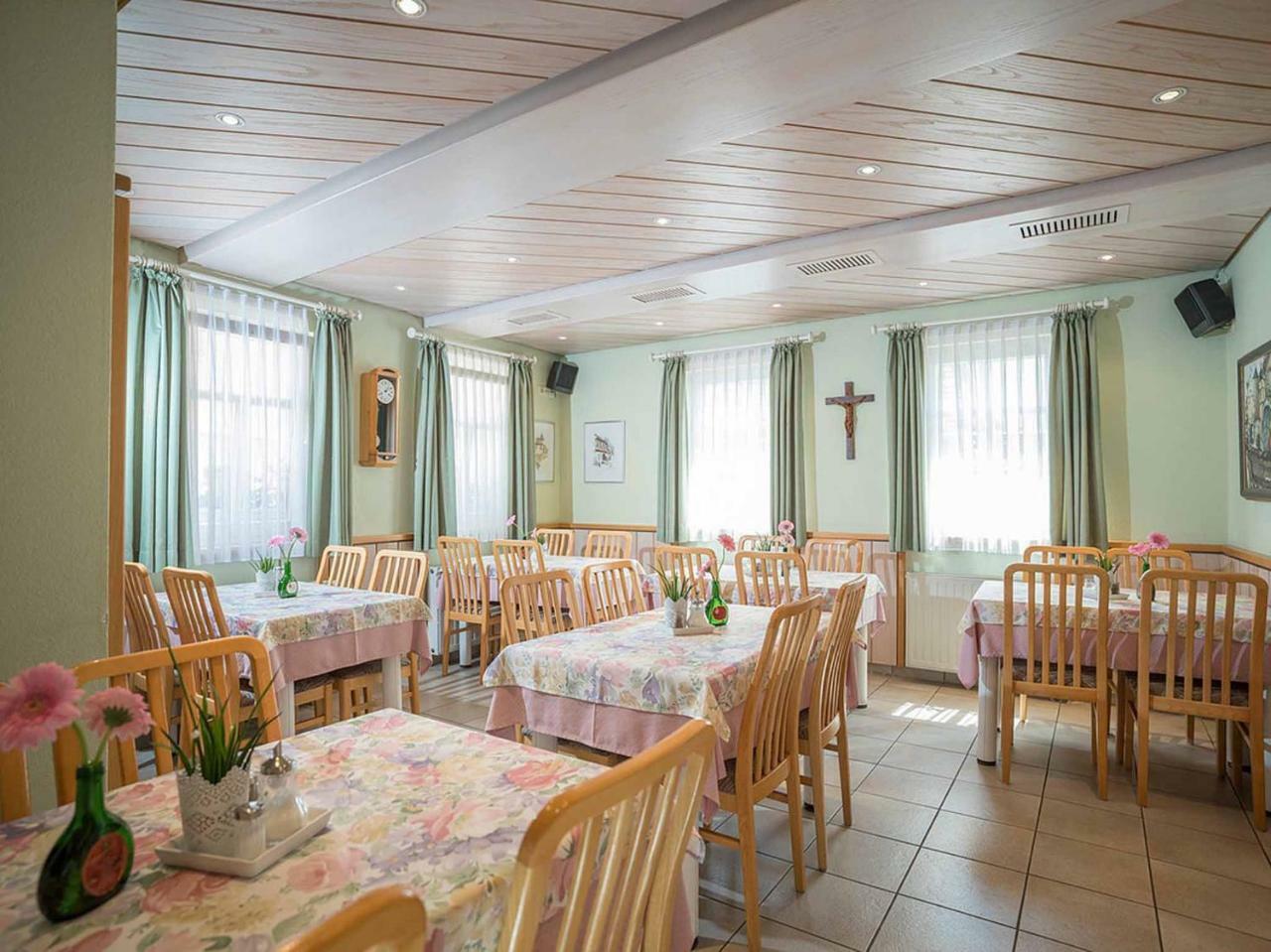 Gaestehaus Moenchshof Sommerhausen Zewnętrze zdjęcie